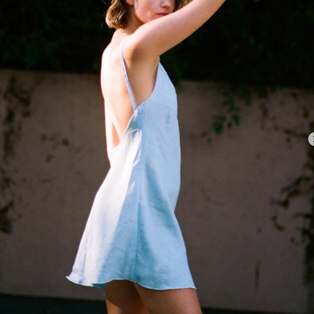 Gil Rodriguez Montecito Linen Dress in Sky - Picture 5 of 5